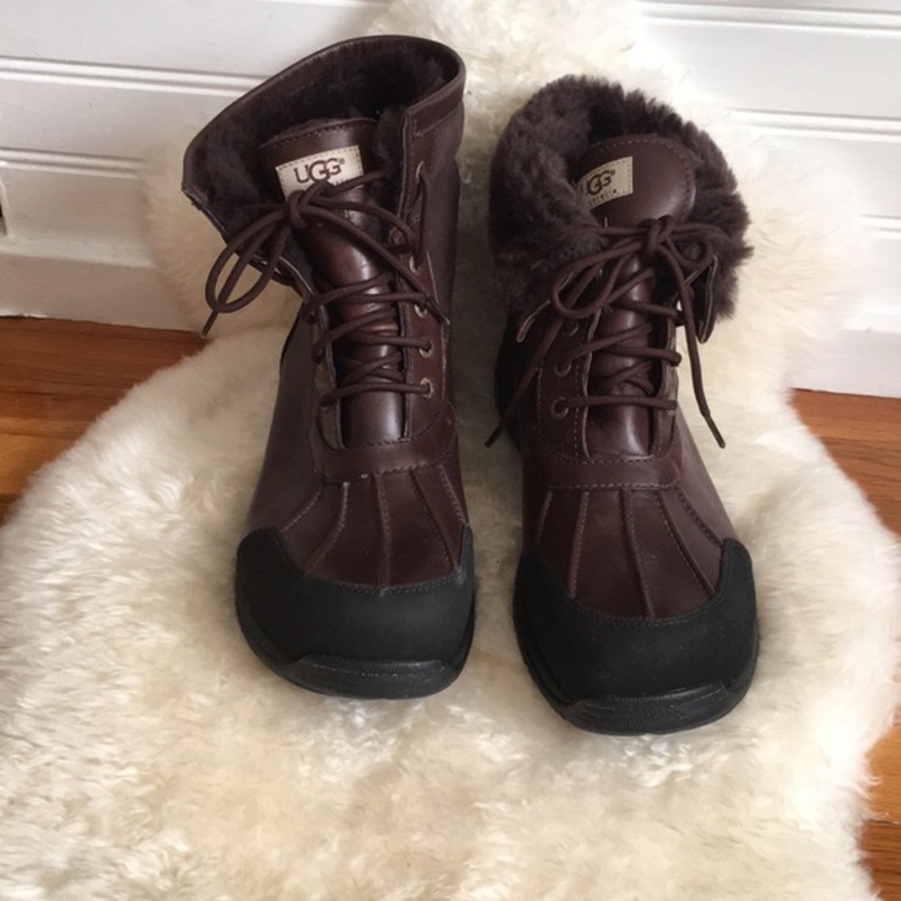 UGG WEATHER BOOTS